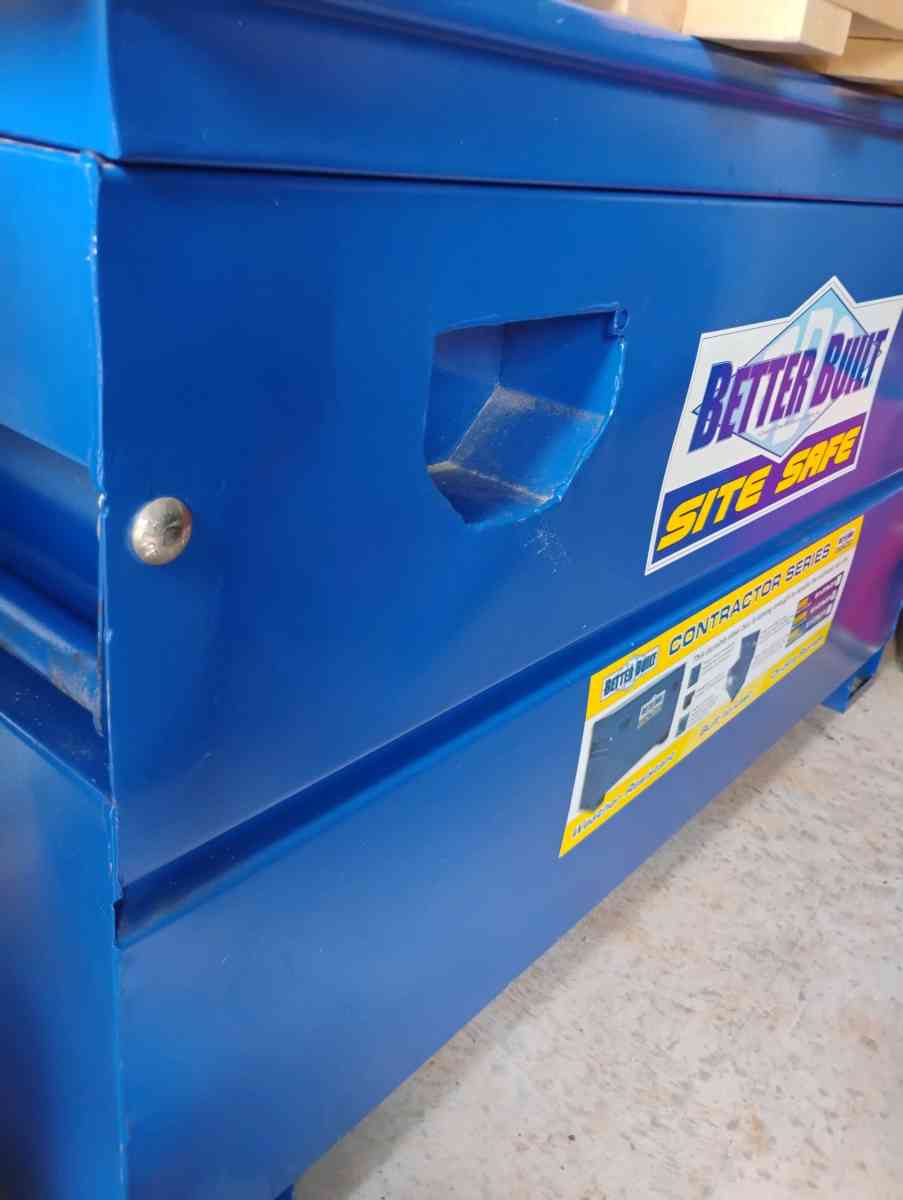 Job Tool box large safe container - Madison, Alabama - FleaMarketBay