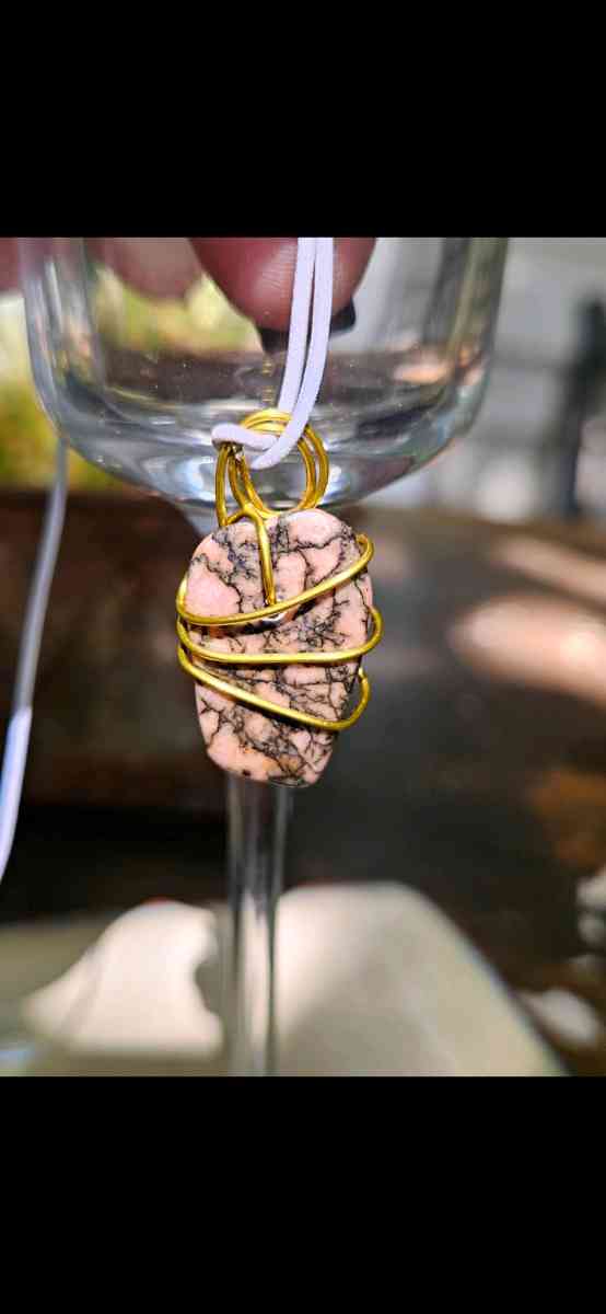 rhondanite pendant and necklace - Batavia, Ohio