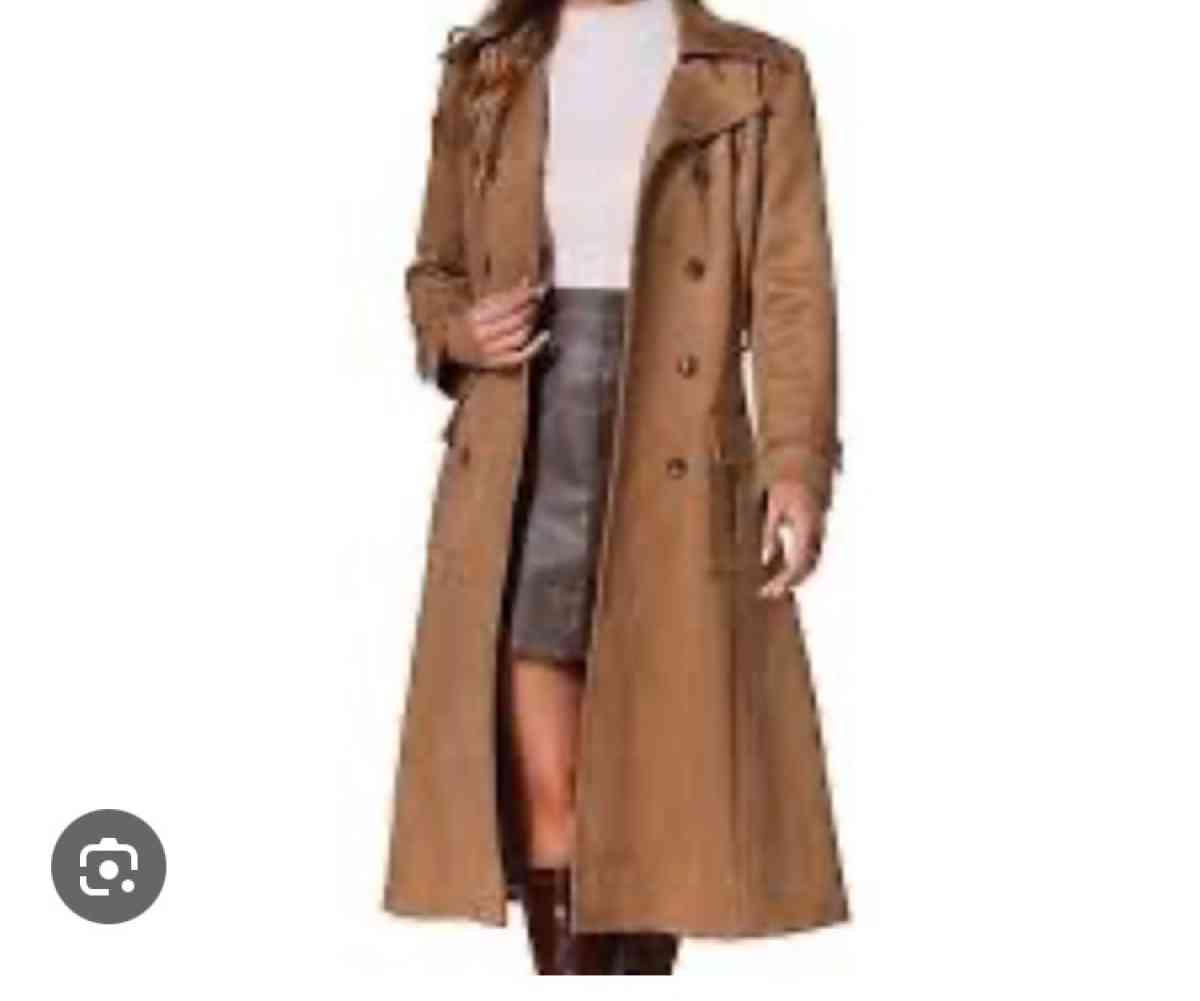 Fashionova trench coat - Bronx, New York