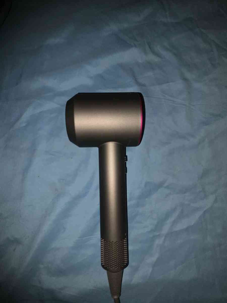 dyson supersonic hair dryer - Clayton, California - FleaMarketBay