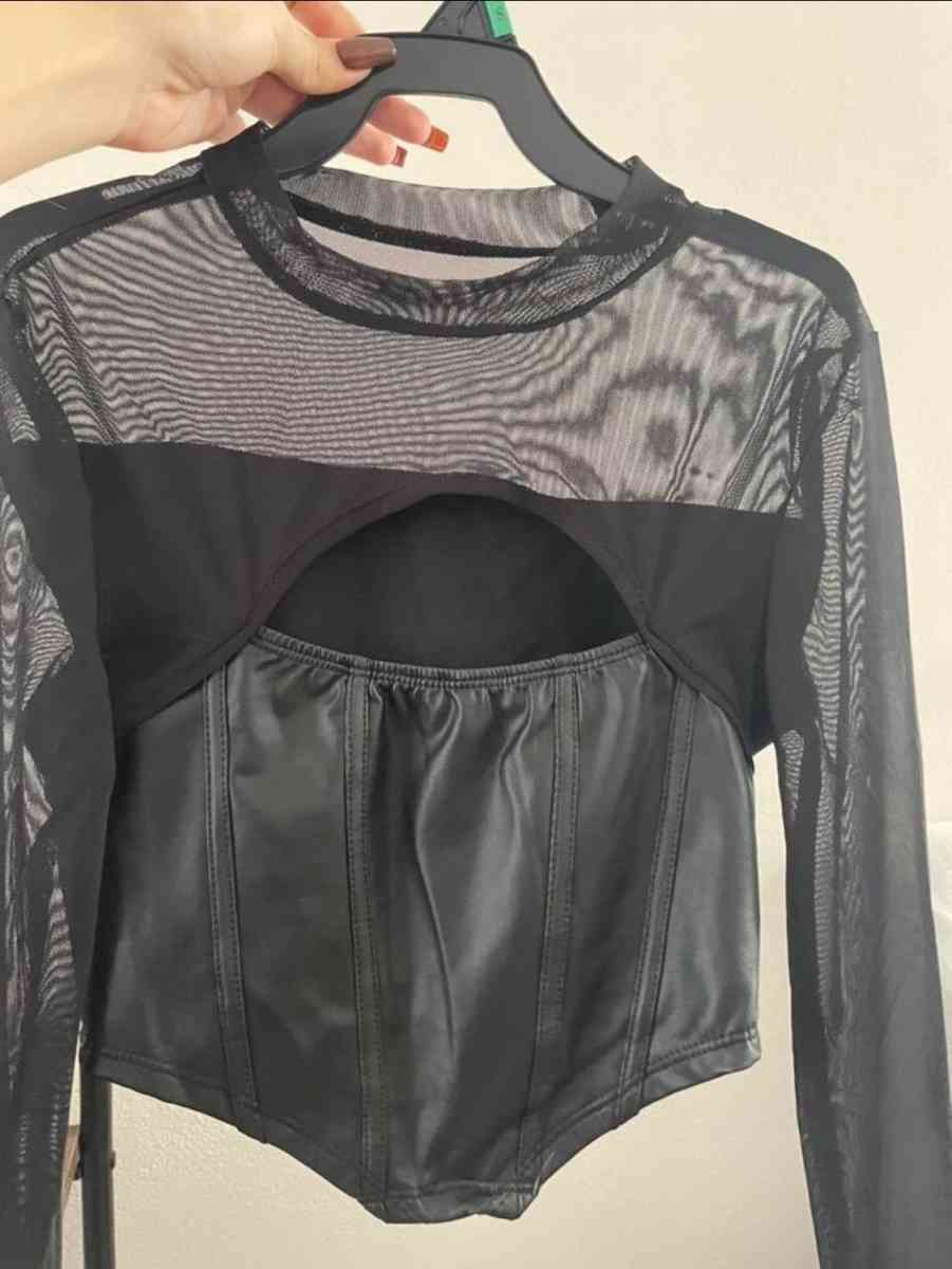 Black Sheer Long Sleeve Corset Top - Trenton, New Jersey - FleaMarketBay