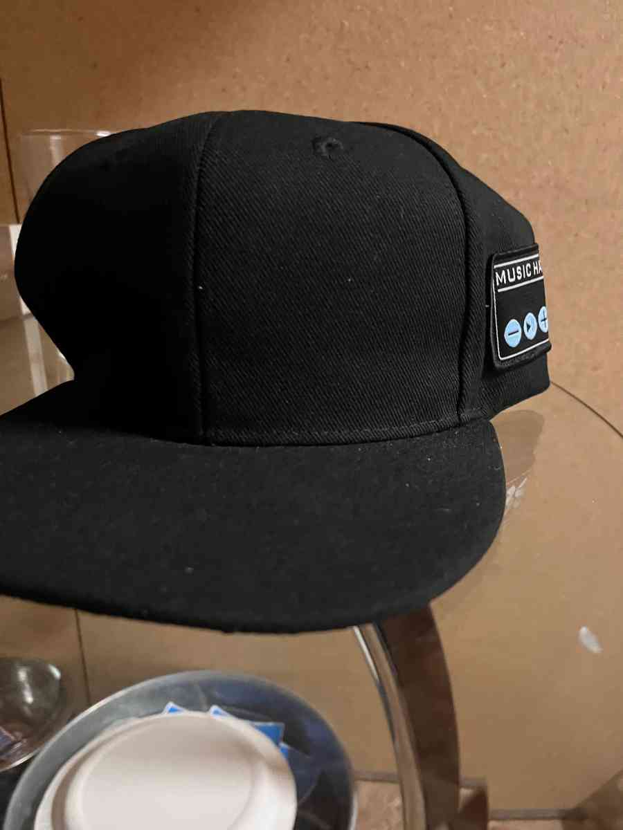 Bluetooth Speaker Hat - Las Vegas, Nevada - FleaMarketBay