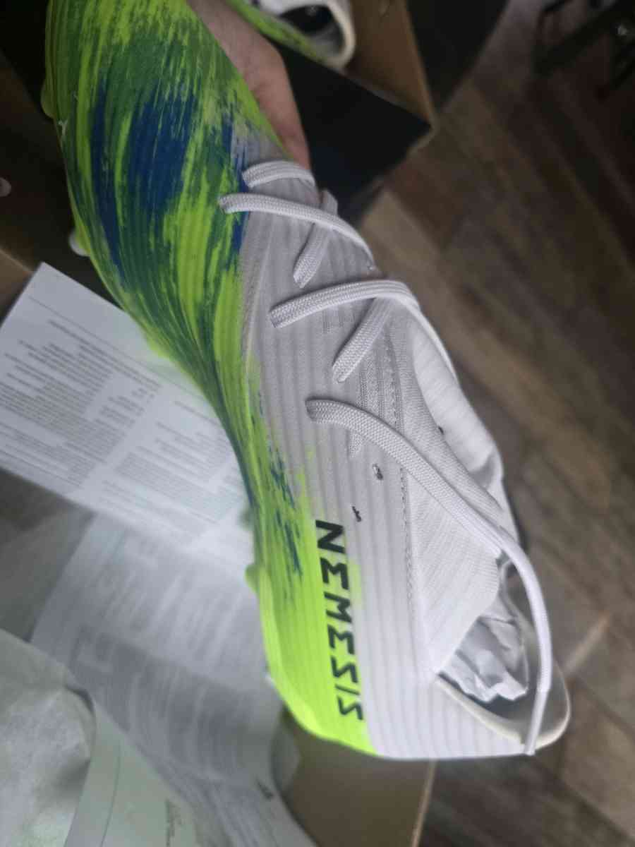 zapatos para soccer - Richmond, California - FleaMarketBay