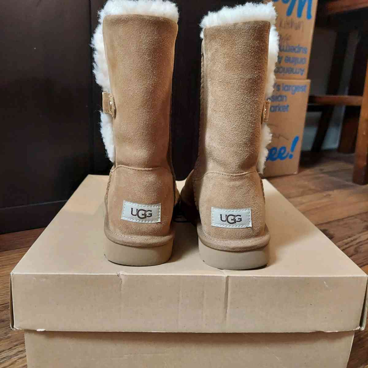 ugg boots - American Canyon, California - FleaMarketBay