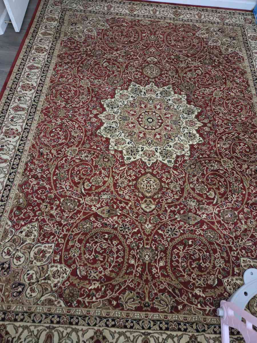 Elegance Persian Weavers Rug - Glendale, Arizona - FleaMarketBay
