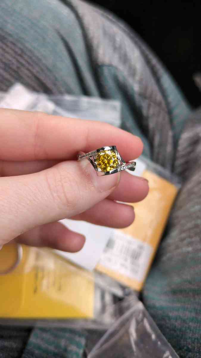 diamond ring in white gold - Columbia, Alabama