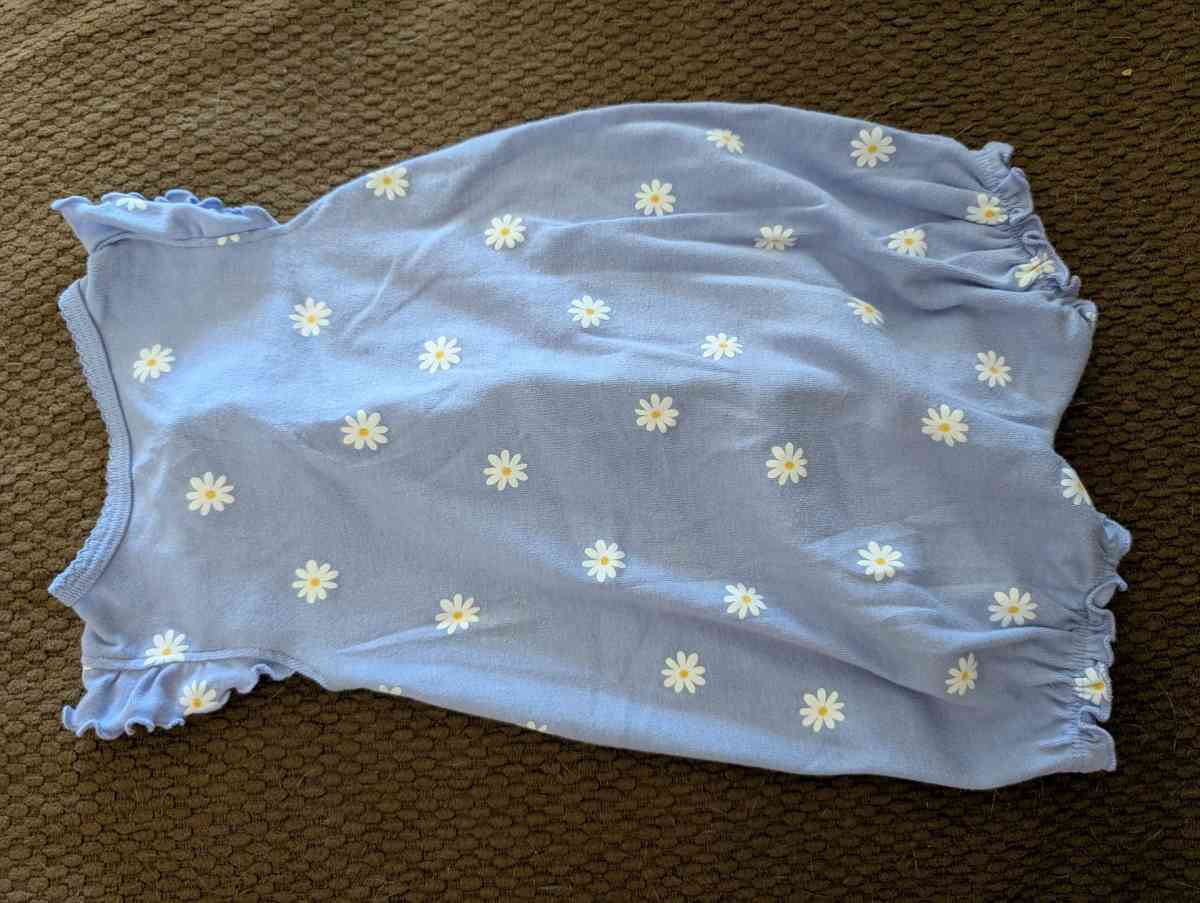 Baby Purple romper with bee - Savannah, Georgia - FleaMarketBay