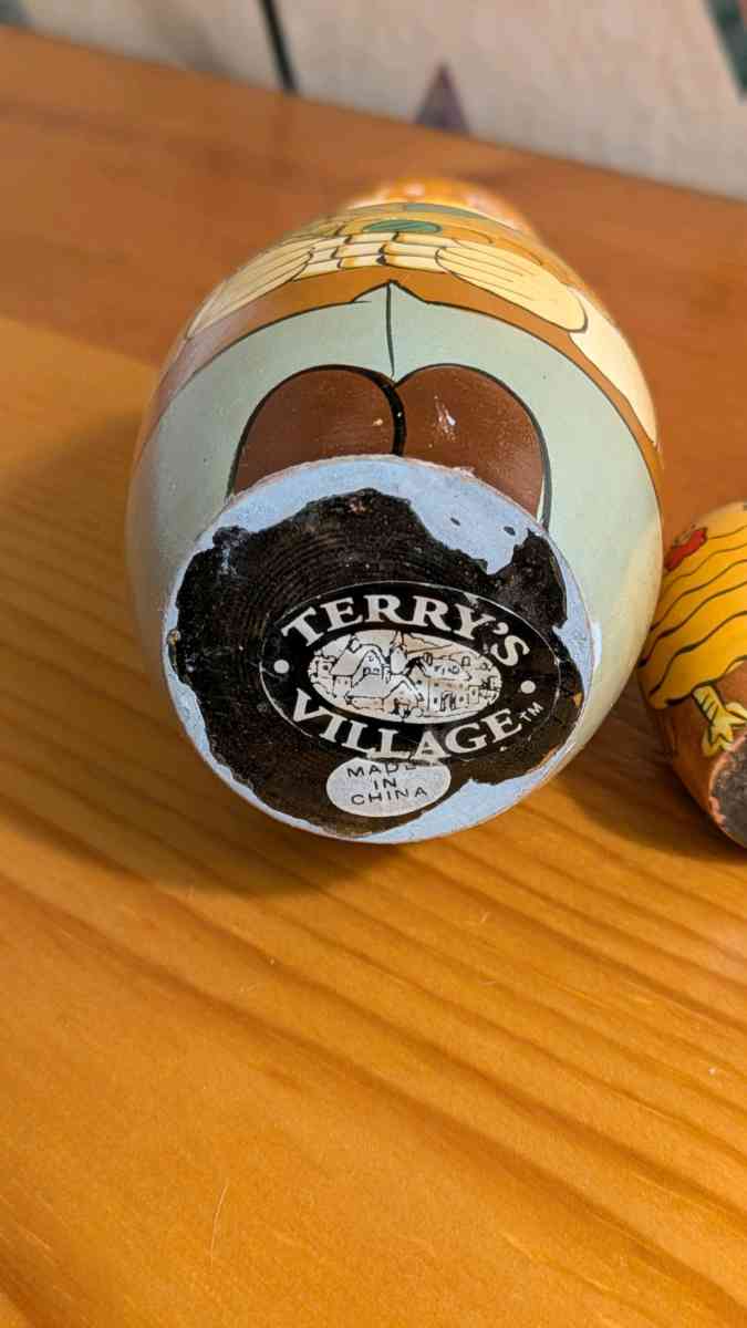 Thanksgiving Pilgrim Wooden Nesting Doll set 3 hand painted - Phoenix, Arizona - FleaMarketBay