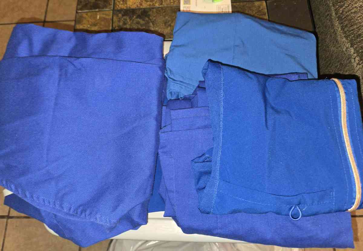 Four Sets Womens Scrubs - Killeen, Texas
