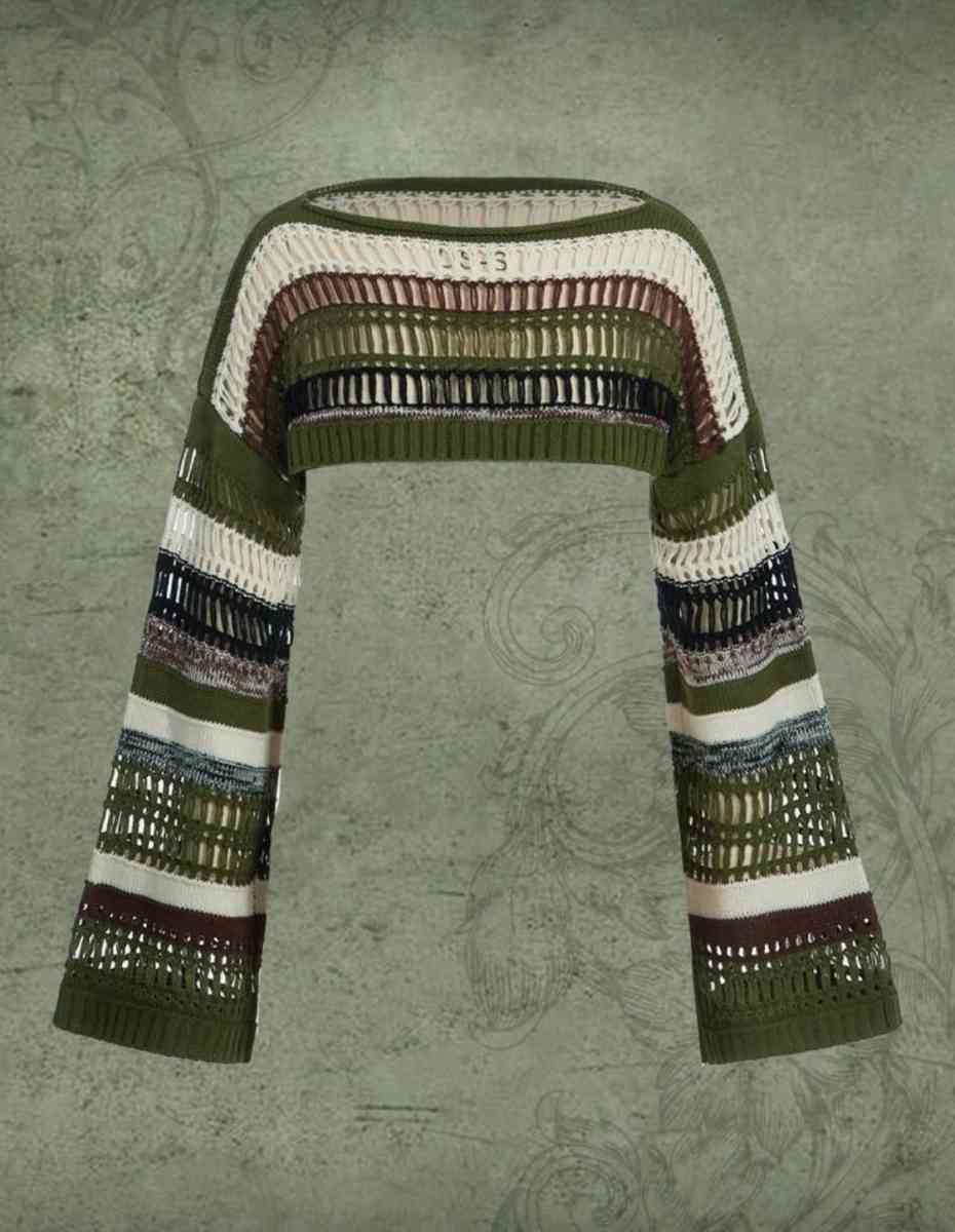 Striped Knit Bell Sleeve Crop Top size small - Trenton, New Jersey - FleaMarketBay