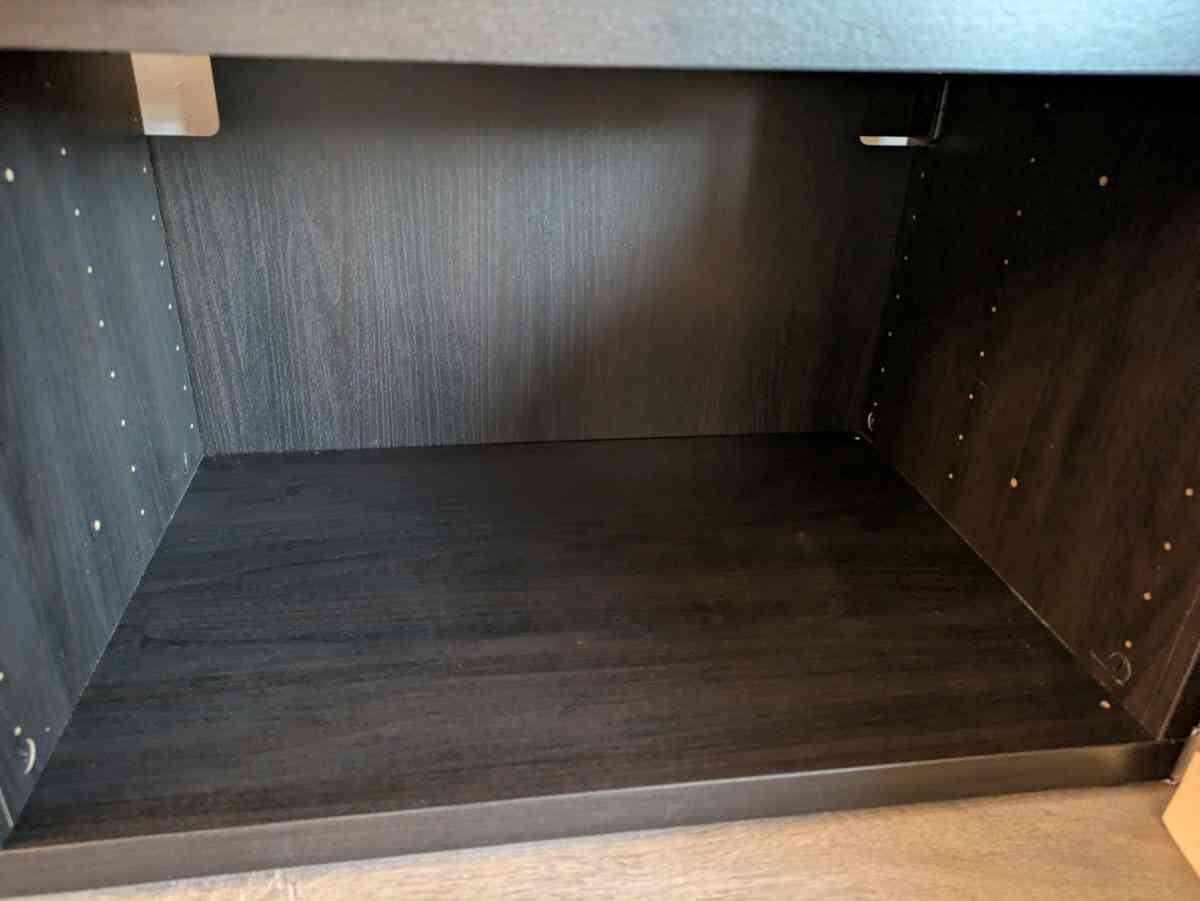 IKEA BEST TV unit in blackbrown - Chicago, Illinois - FleaMarketBay