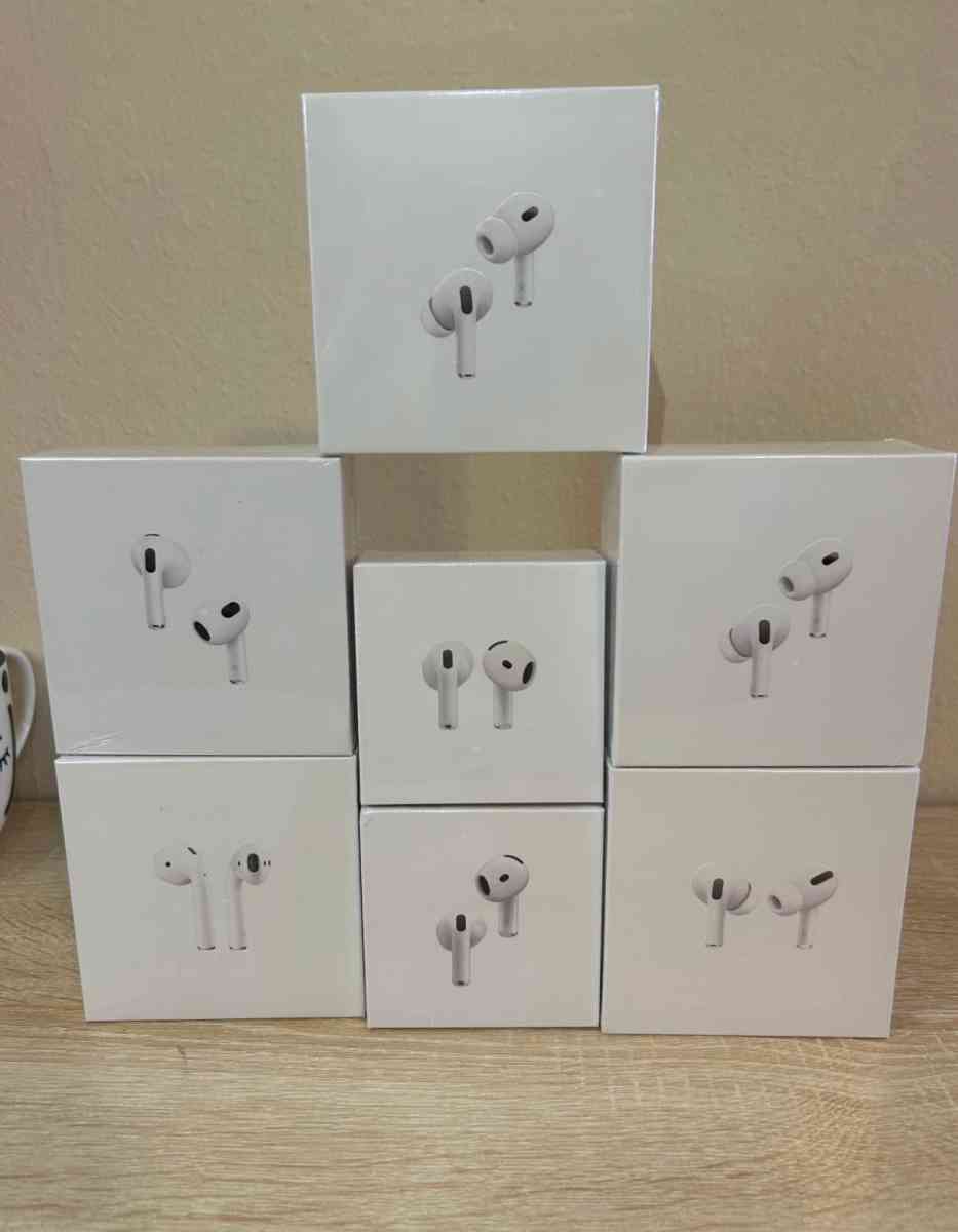 Apple AirPods - Seguin, Texas - FleaMarketBay