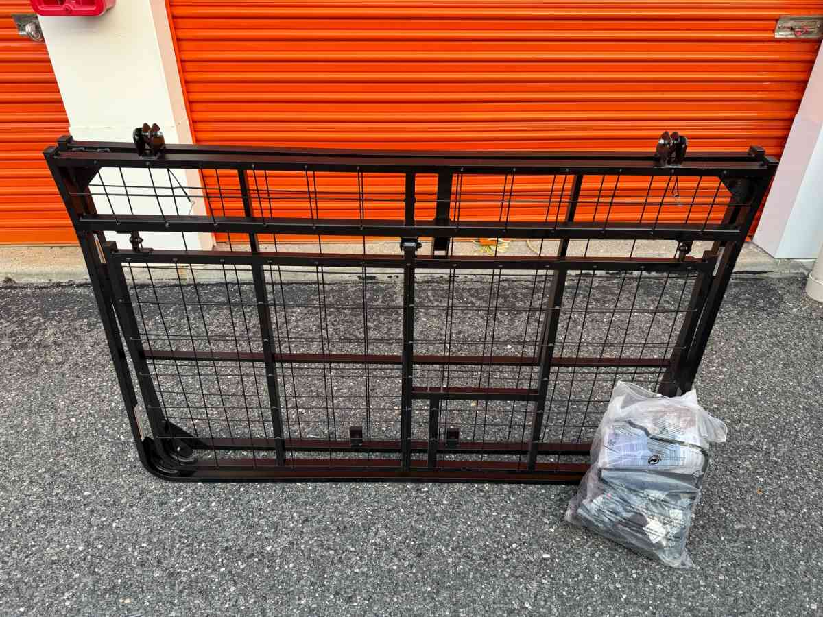 twin Box Frame - Jamaica, New York