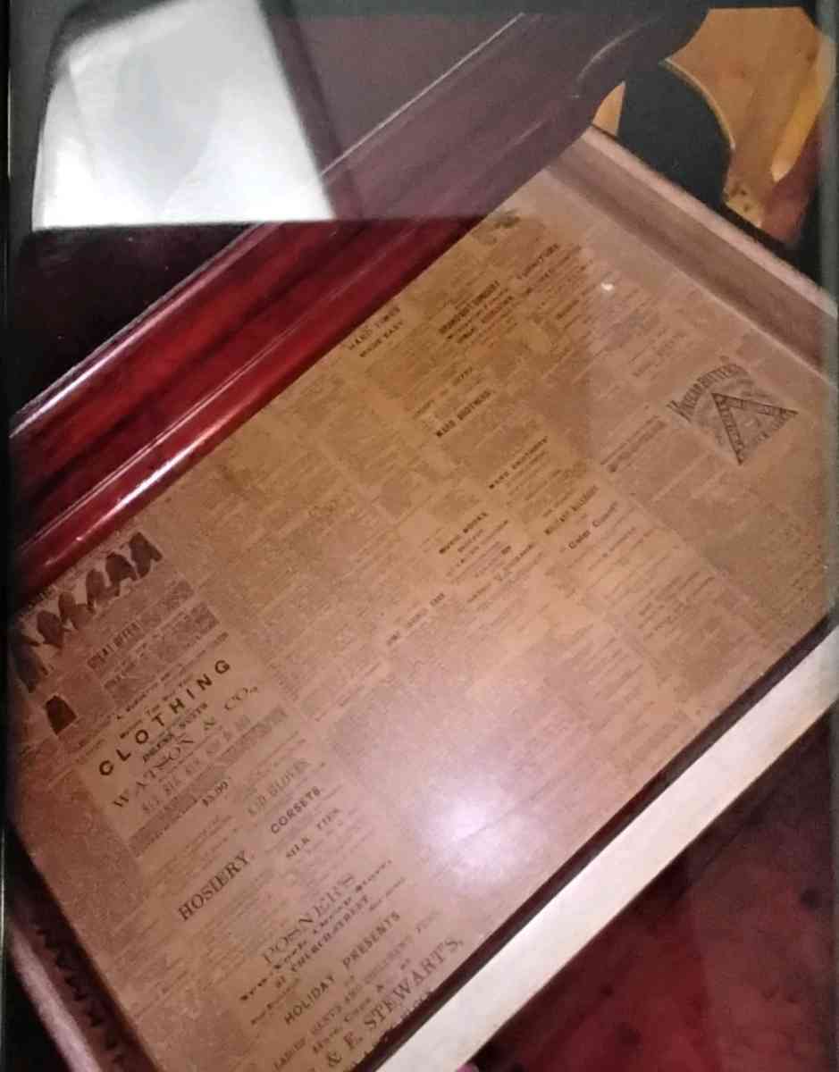 French heckman side tables - Barney, Georgia - FleaMarketBay