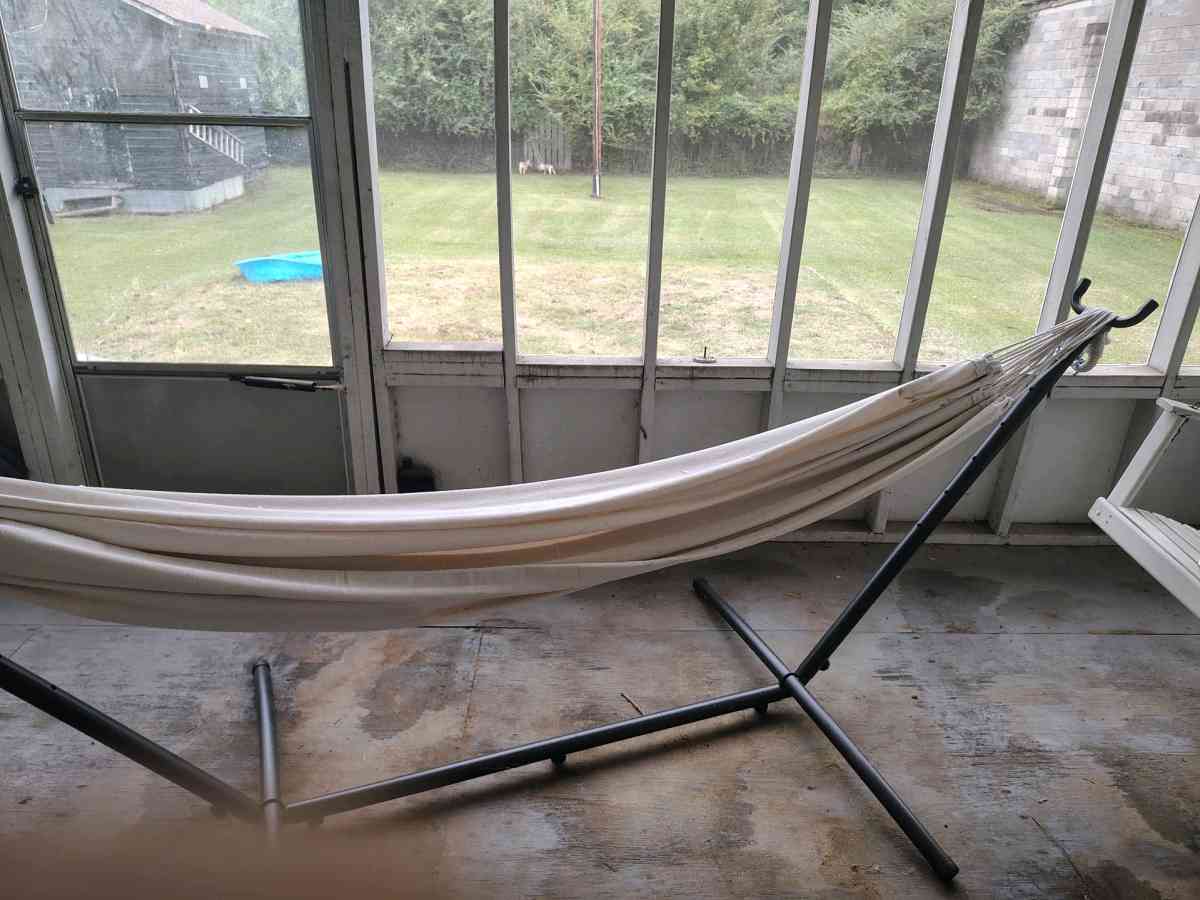 Hammock - Lake City, South Carolina - FleaMarketBay