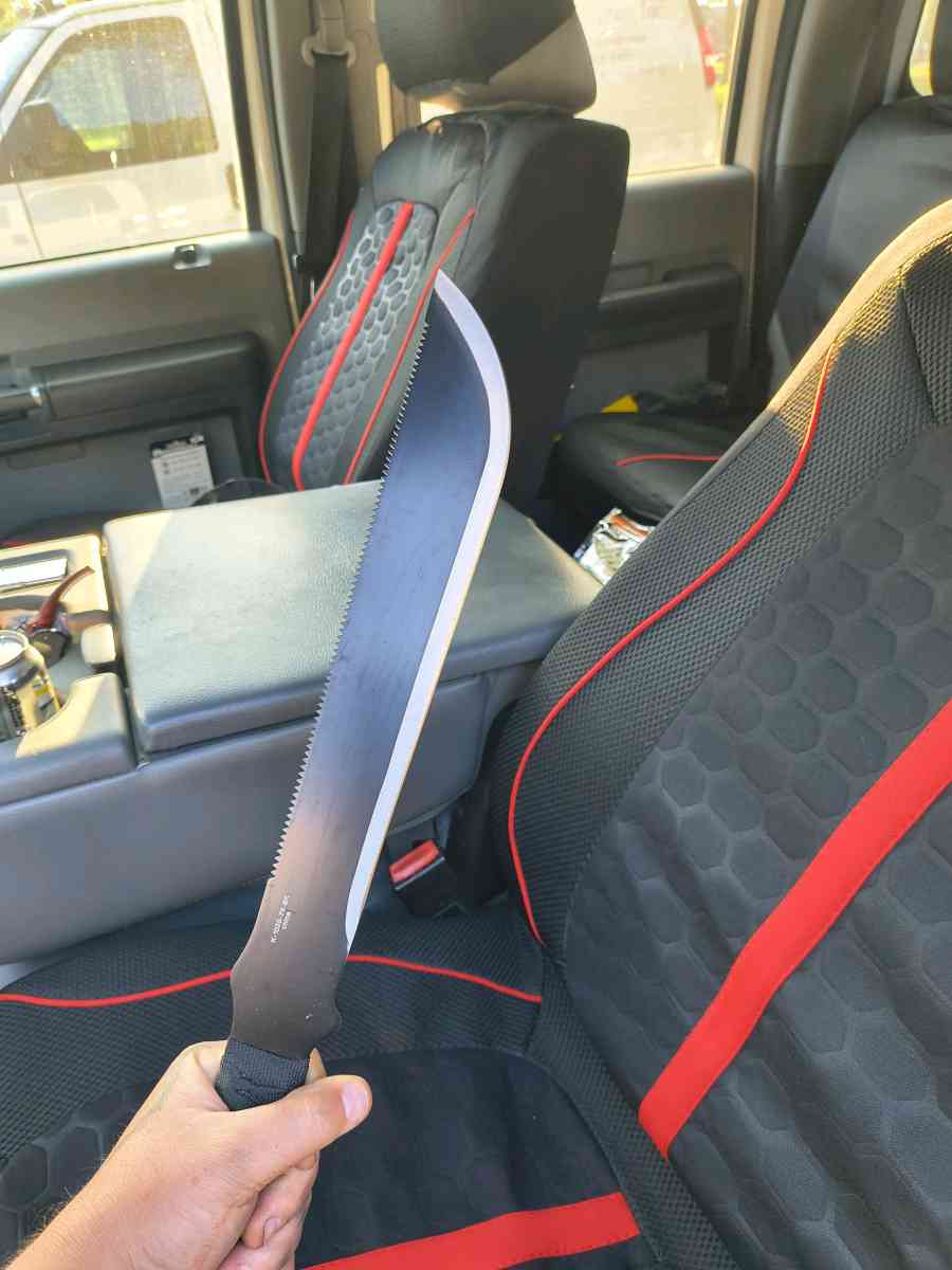 weapons and armor - Aberdeen Proving Ground, Maryland - FleaMarketBay