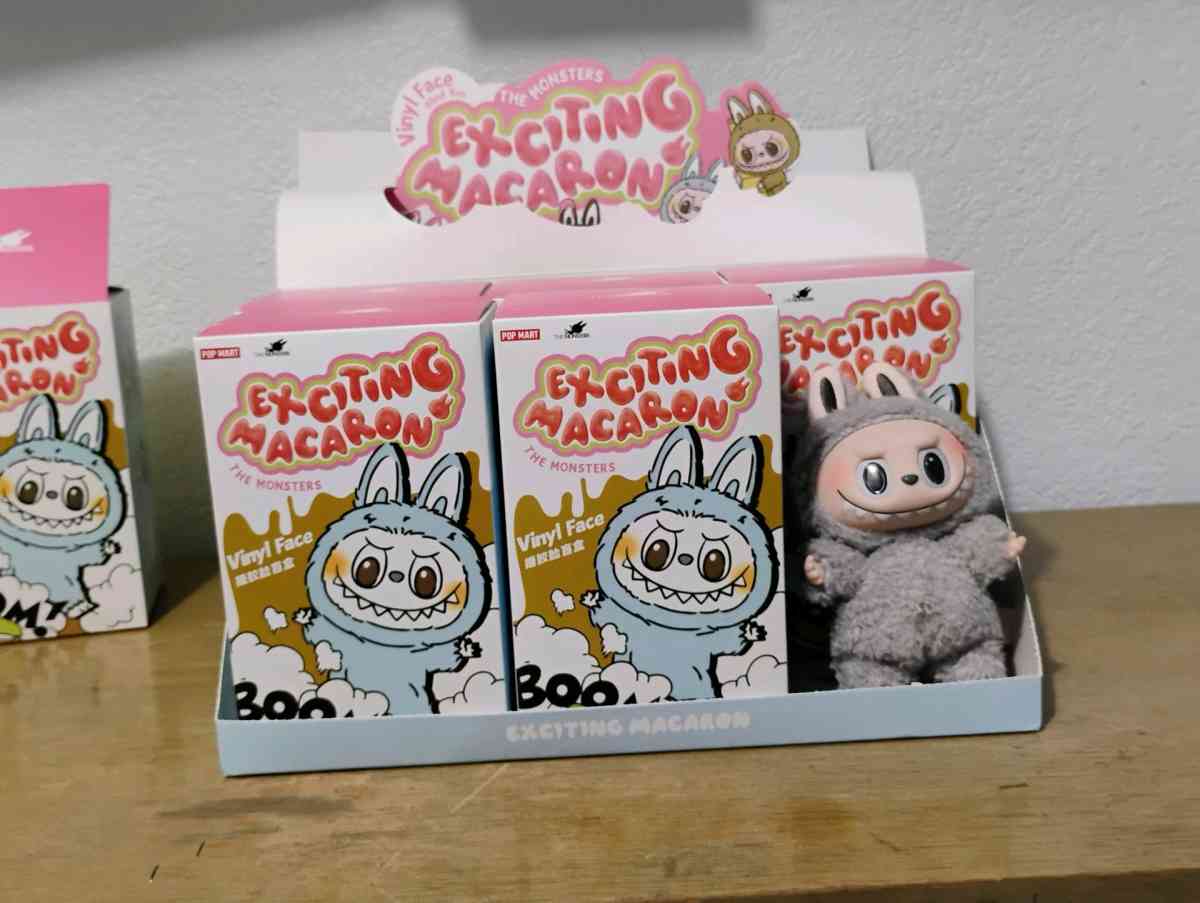 Labubus gen 1 and gen 2 - Sioux City, Iowa - FleaMarketBay