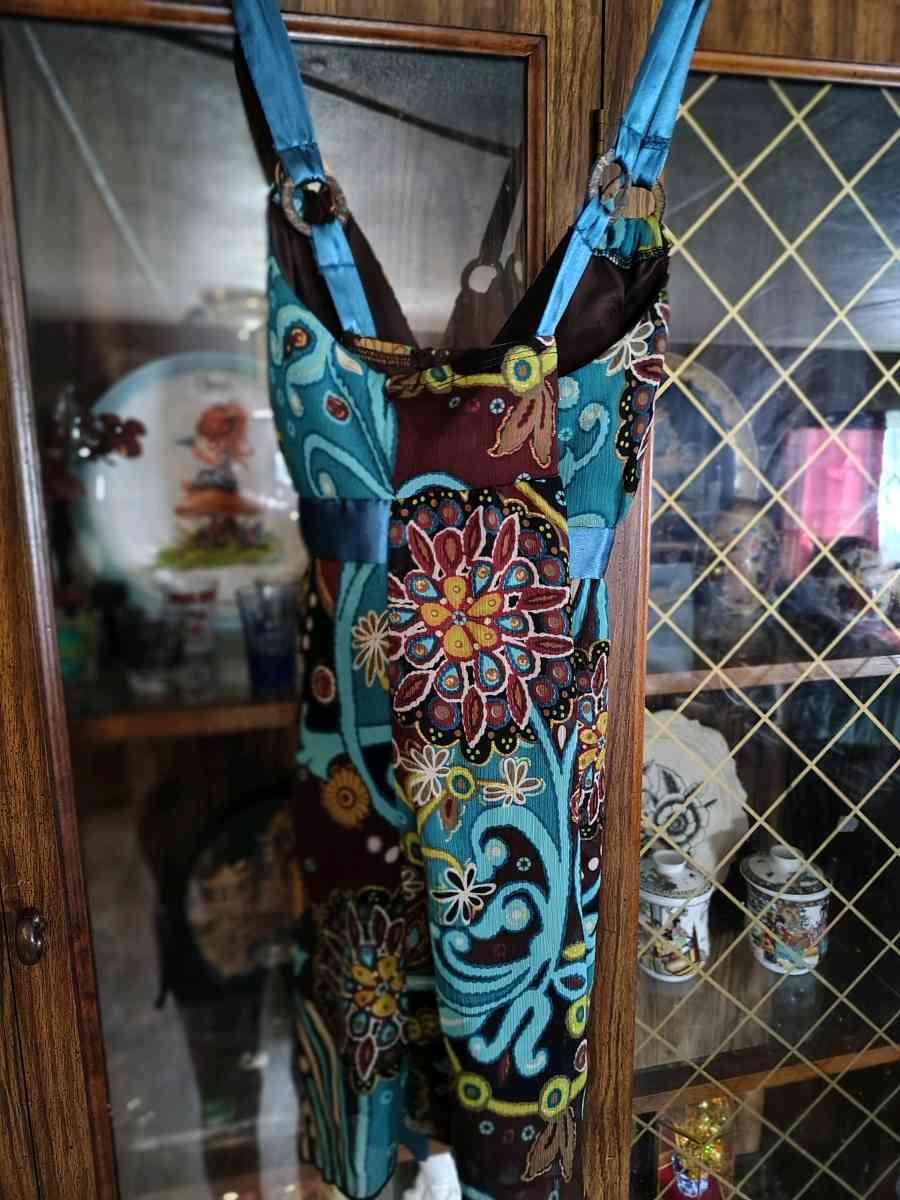 thin strap dress top - Radcliff, Kentucky