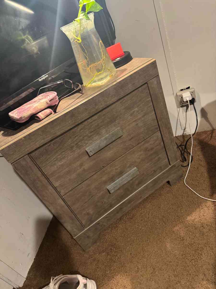 queen dresser set - San Antonio, Texas - FleaMarketBay