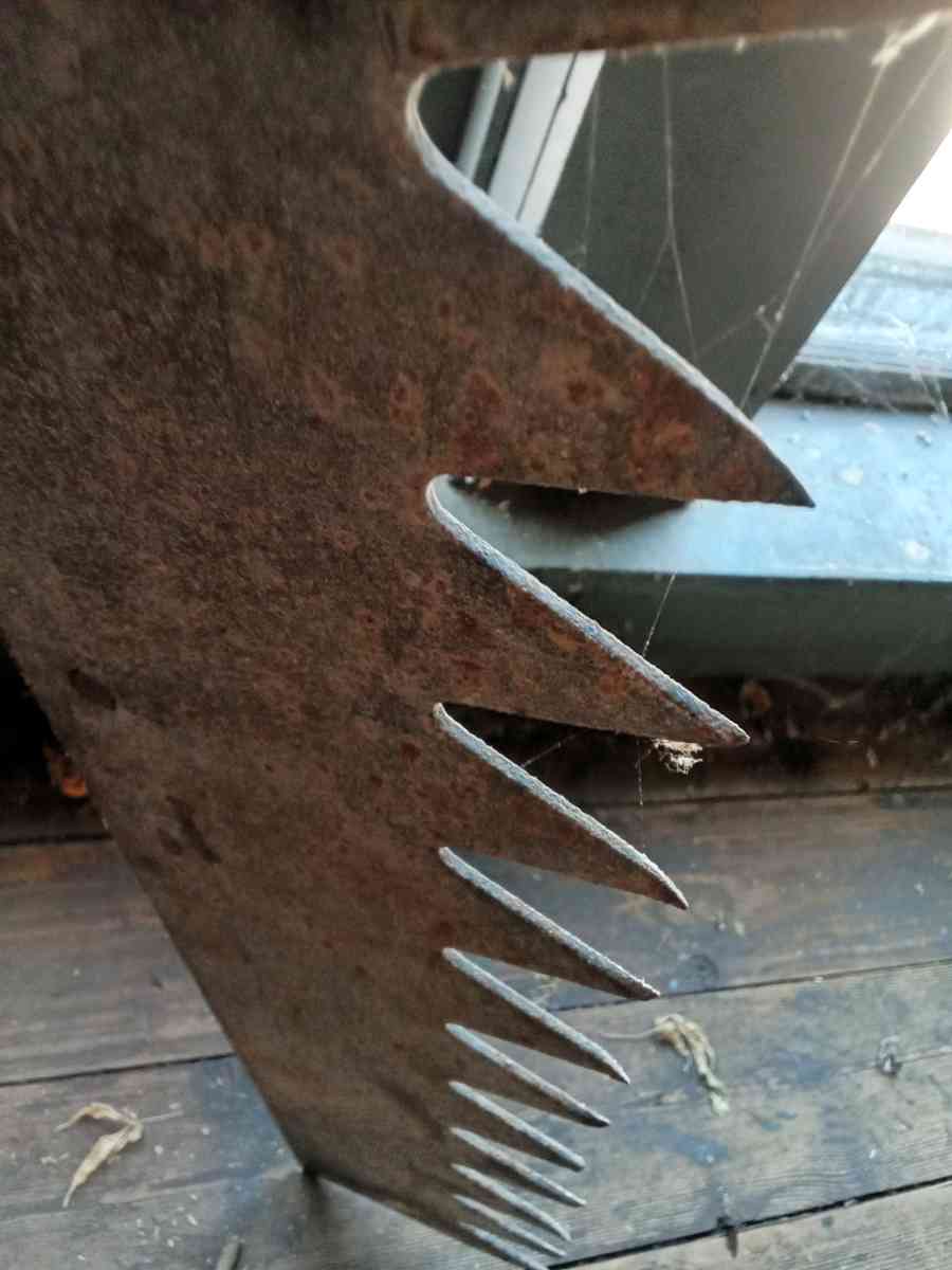 antique eye saws - Athol, Massachusetts - FleaMarketBay