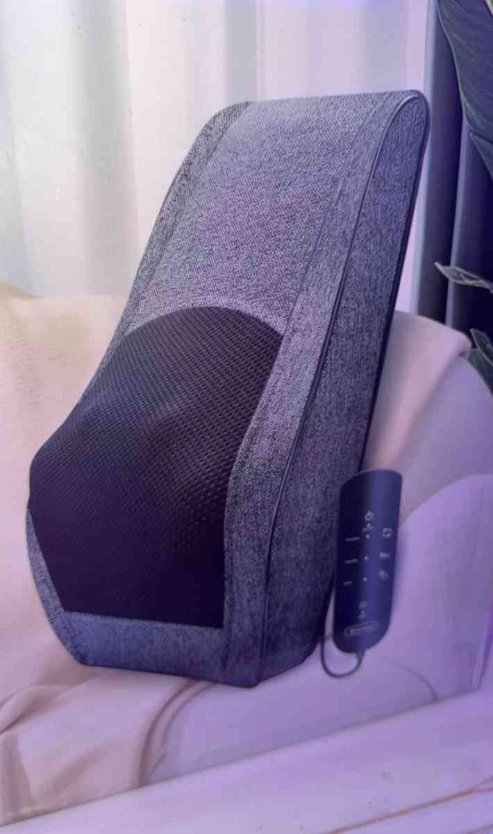 Brand new heated massager - Frostproof, Florida - FleaMarketBay