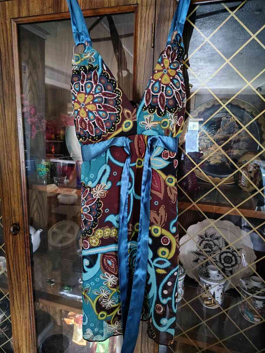 thin strap dress top - Radcliff, Kentucky - FleaMarketBay