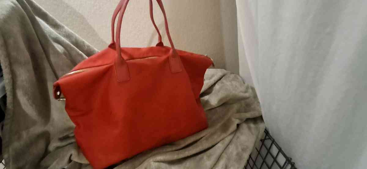 Kate Spade New York Phoebe Shoulder Bag - La Marque, Texas - FleaMarketBay