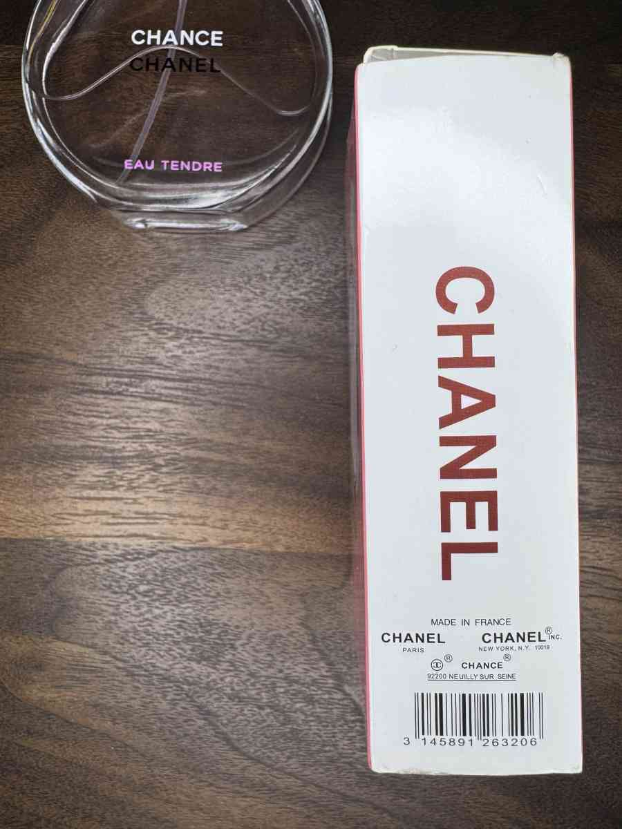 Women perfume Chanel - Los Angeles, California - FleaMarketBay