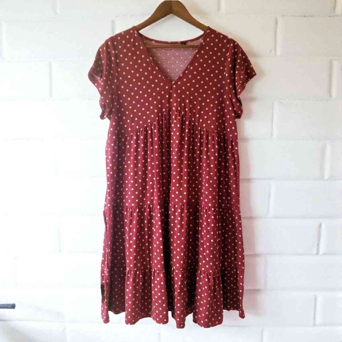 Red Polka Dot VNeck Short Sleeve Casual Dress - Herriman, Utah
