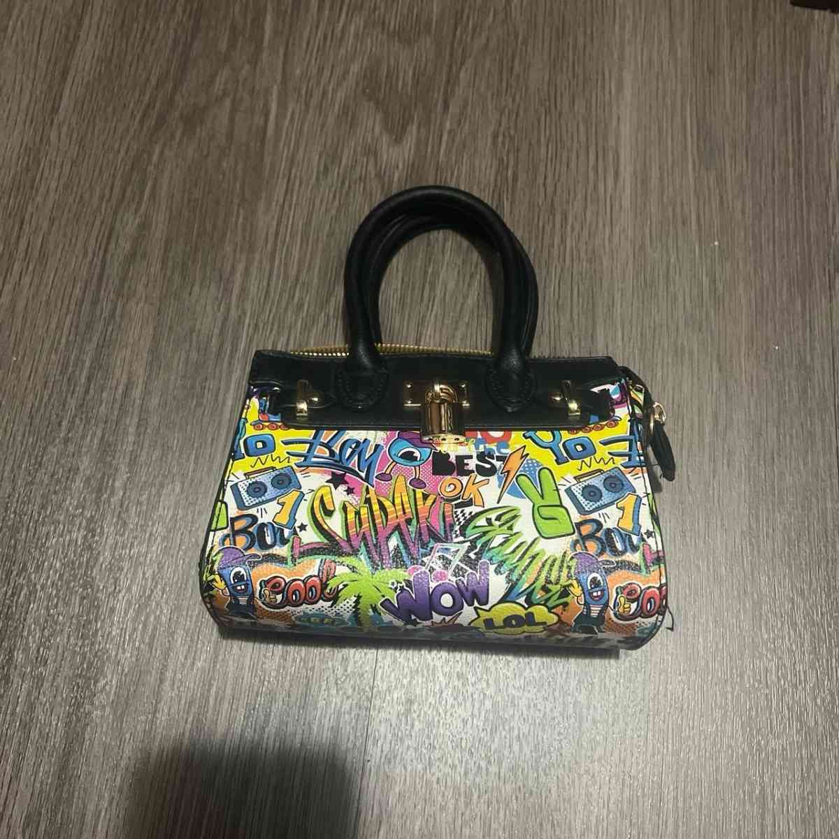 purse - Hazleton, Pennsylvania