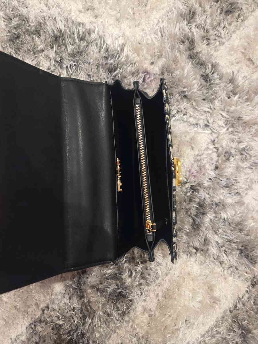 Luxury Monogram Handbag with Gold Accents and Pearl Lock Det - Beverly Hills, California - FleaMarketBay