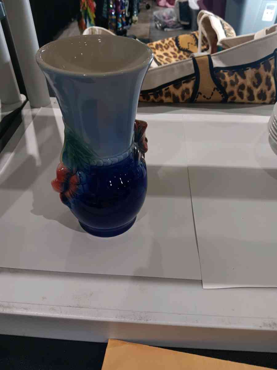 Royal coupley - Boynton Beach, Florida - FleaMarketBay