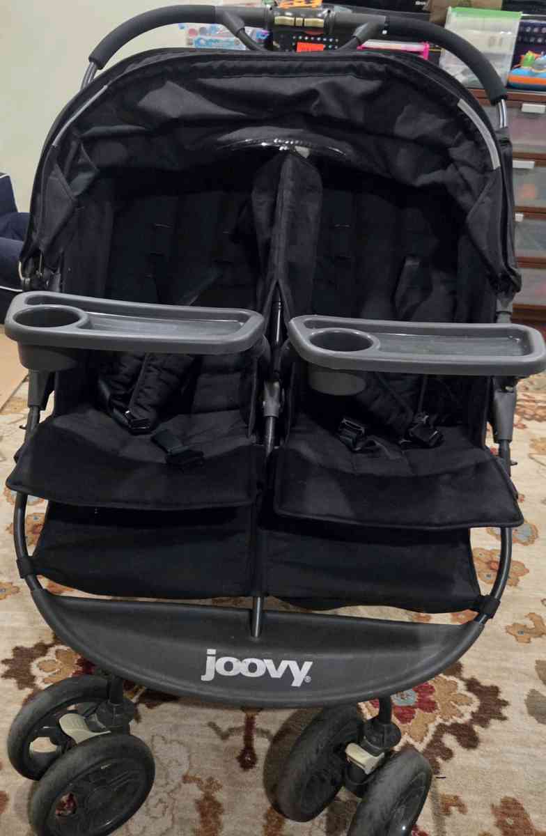 Joovy double stroller - Washington Navy Yard, District of Columbia - FleaMarketBay