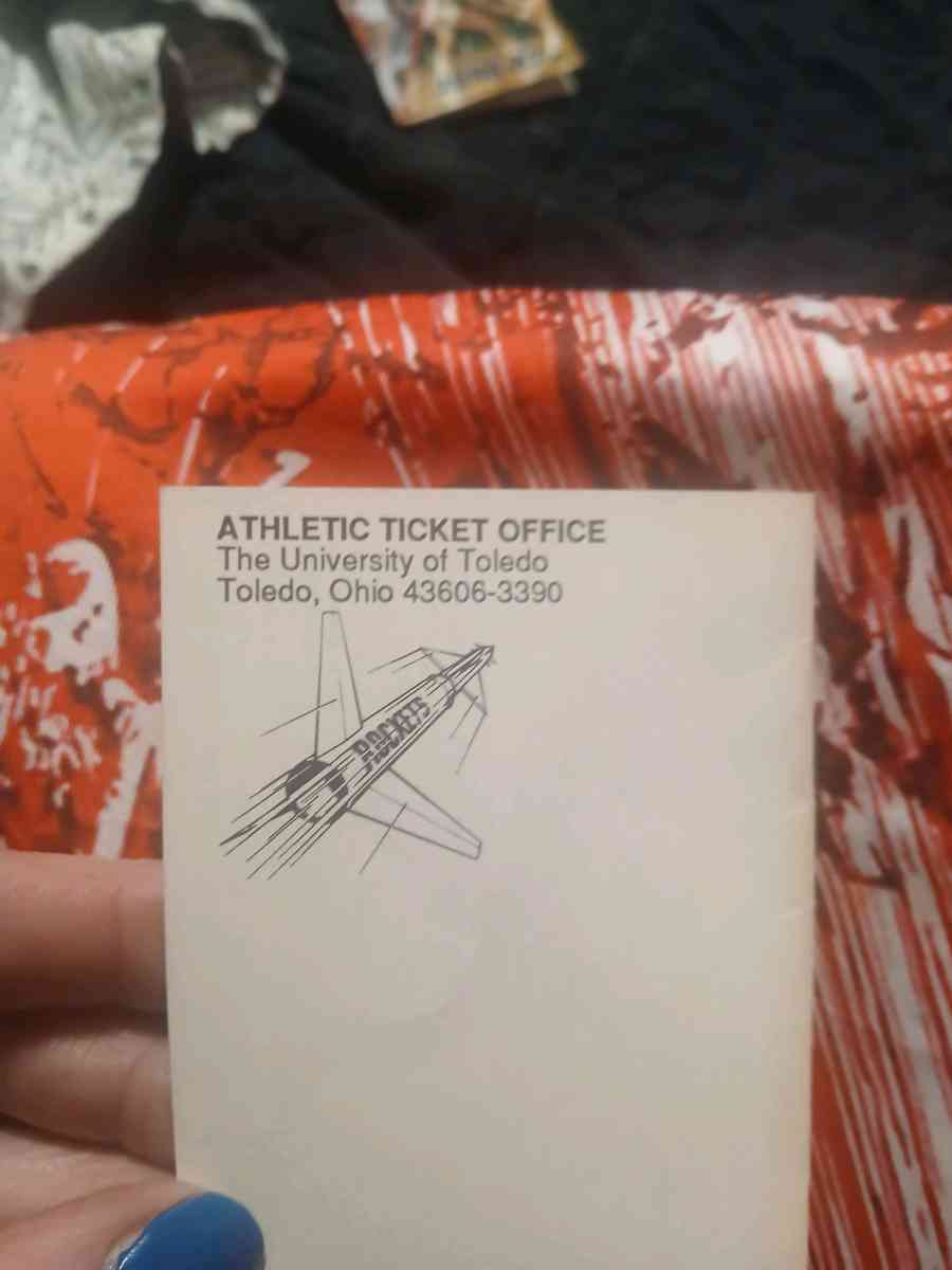 old football schedules - Fayette, Ohio - FleaMarketBay