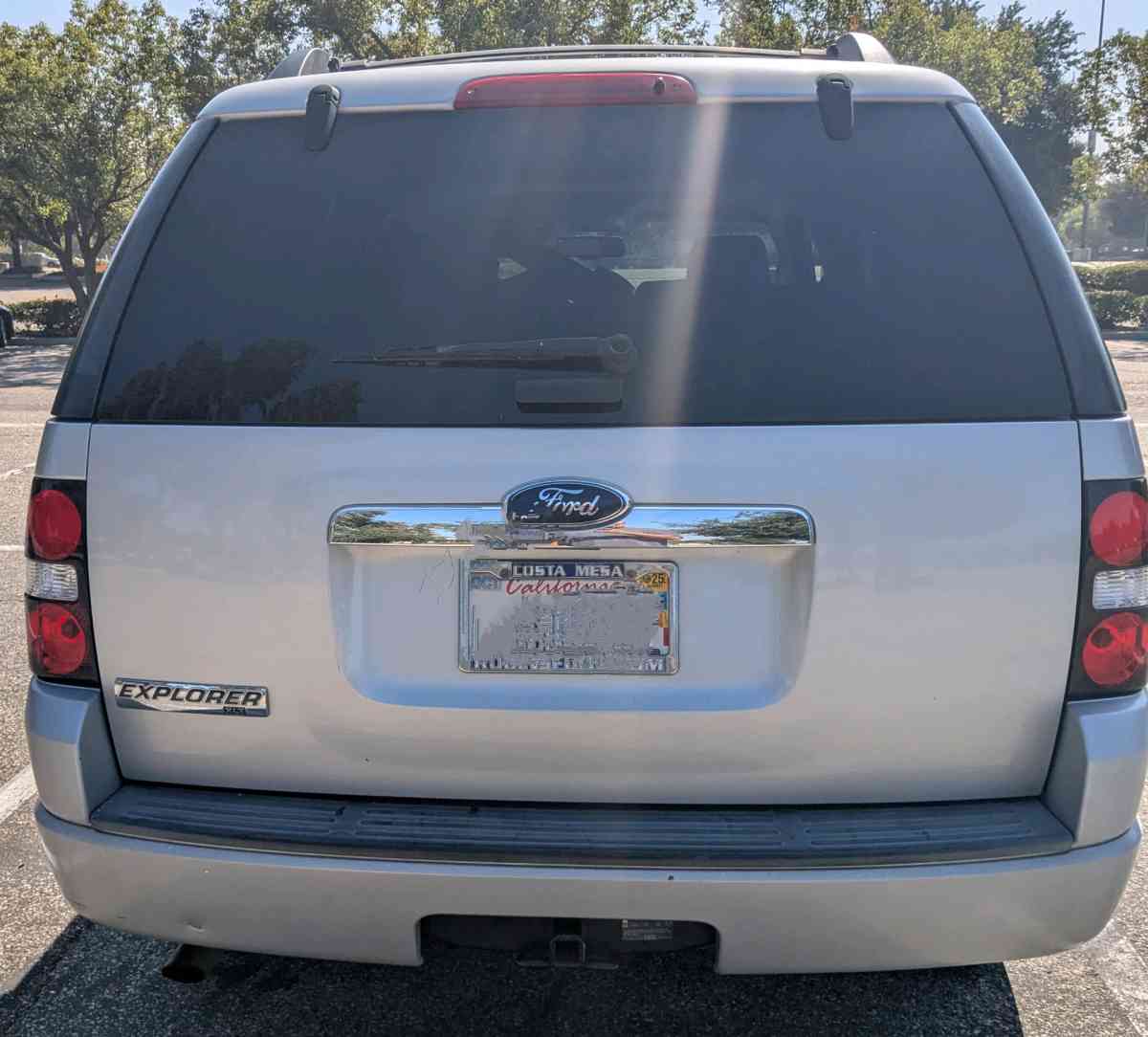 Ford explorer 2009 V6 40 liter 139k miles - Fontana, California - FleaMarketBay