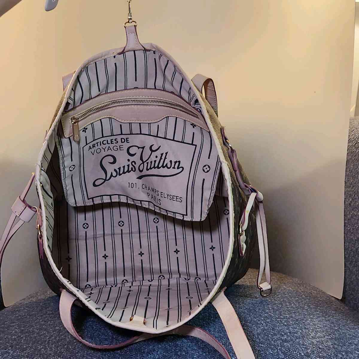 Louis Vuitton M40156 Neverfull MM Monogram Tote with rare ma - Hutchinson, Kansas - FleaMarketBay