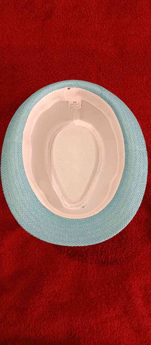 Beach Hat - San Antonio, Texas - FleaMarketBay