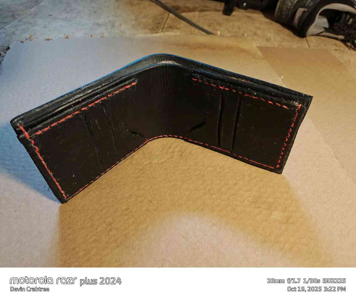handcrafted leather wallet - Jackson, Ohio - FleaMarketBay