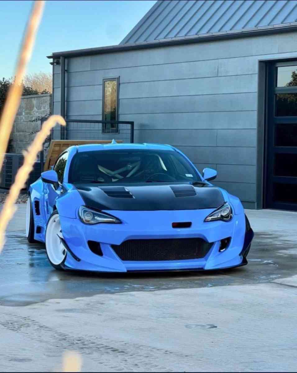 get your car interior and exterior in new condition - Colton, California - FleaMarketBay