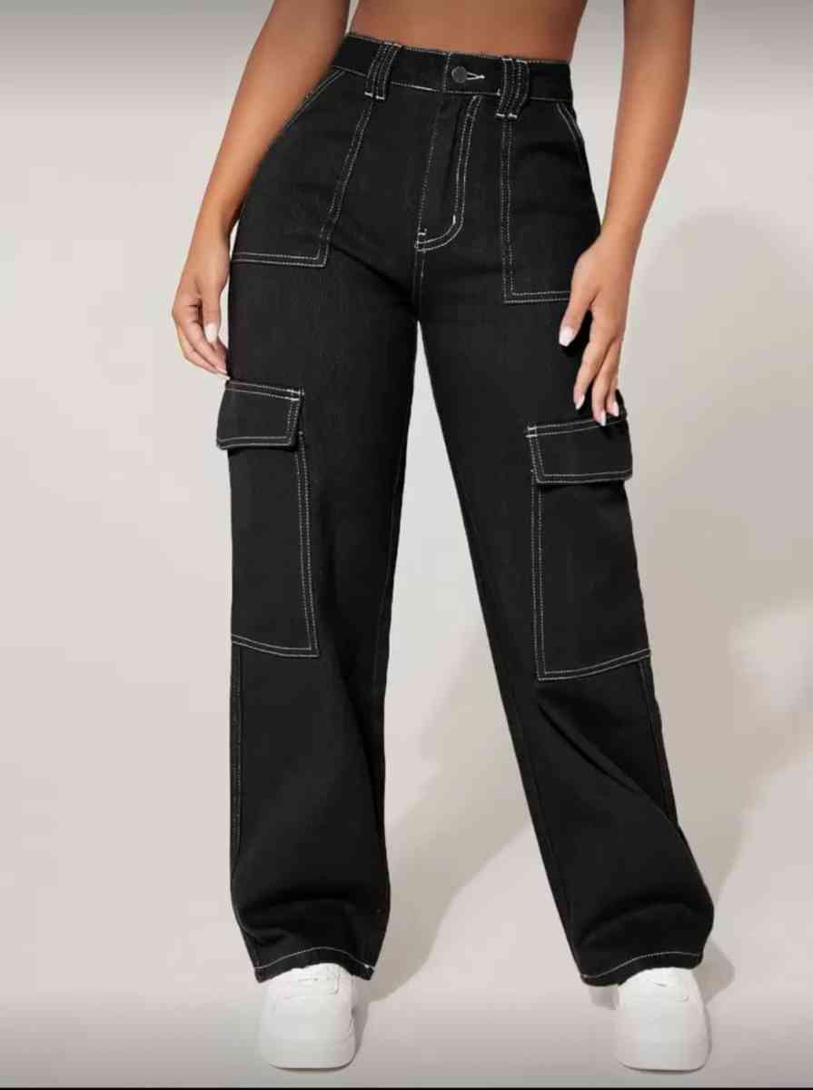 Black Cargo Pants with White Stitching - Trenton, New Jersey