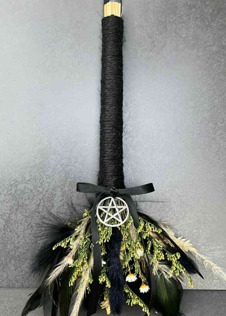 handmade alter bessom - Knoxville, Tennessee - FleaMarketBay