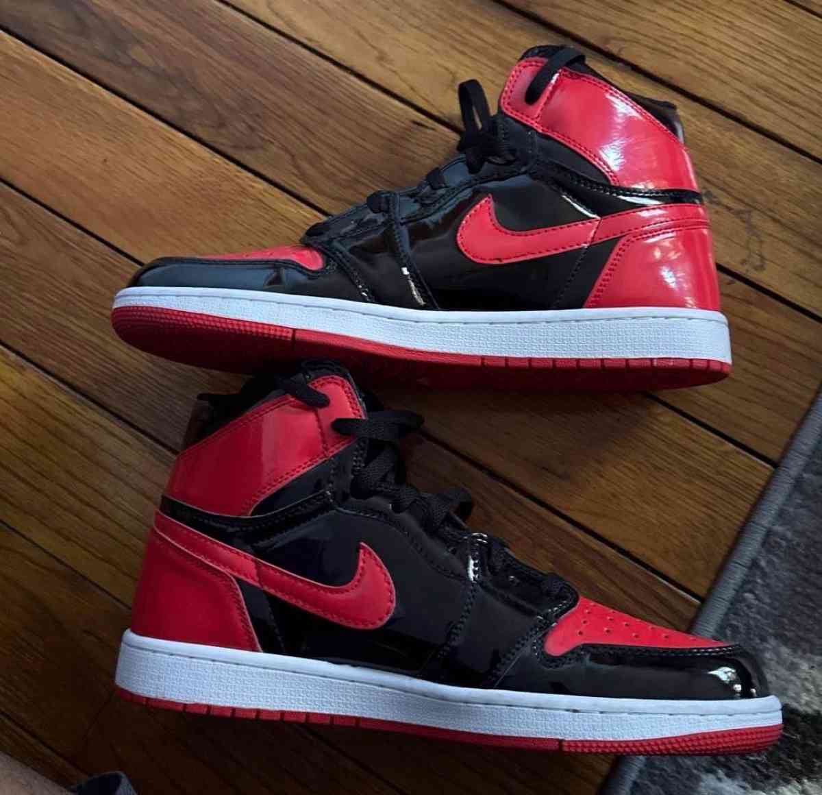 Jordan 1s - Detroit, Michigan - FleaMarketBay