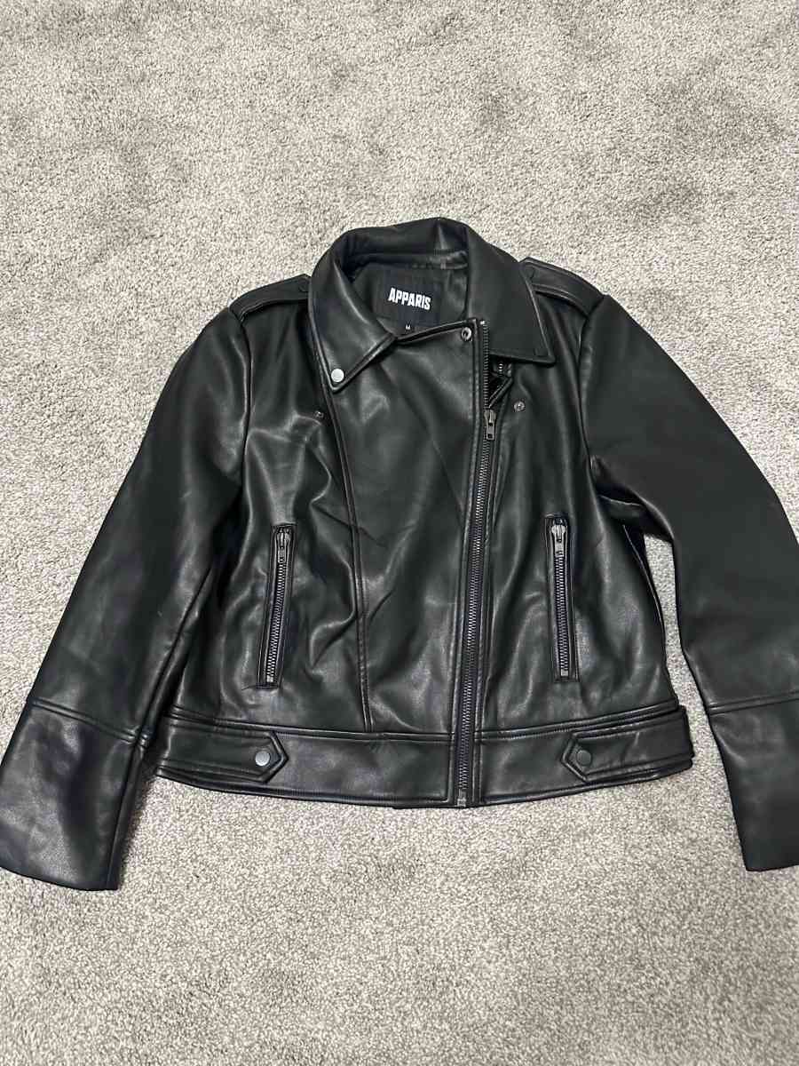 leather jacket - Oak Lawn, Illinois - FleaMarketBay