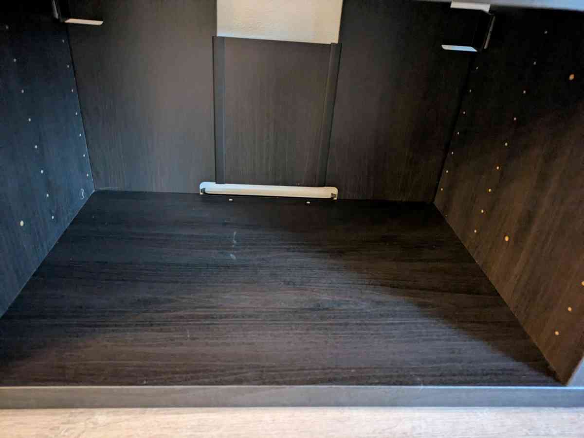 IKEA BEST TV unit in blackbrown - Chicago, Illinois - FleaMarketBay