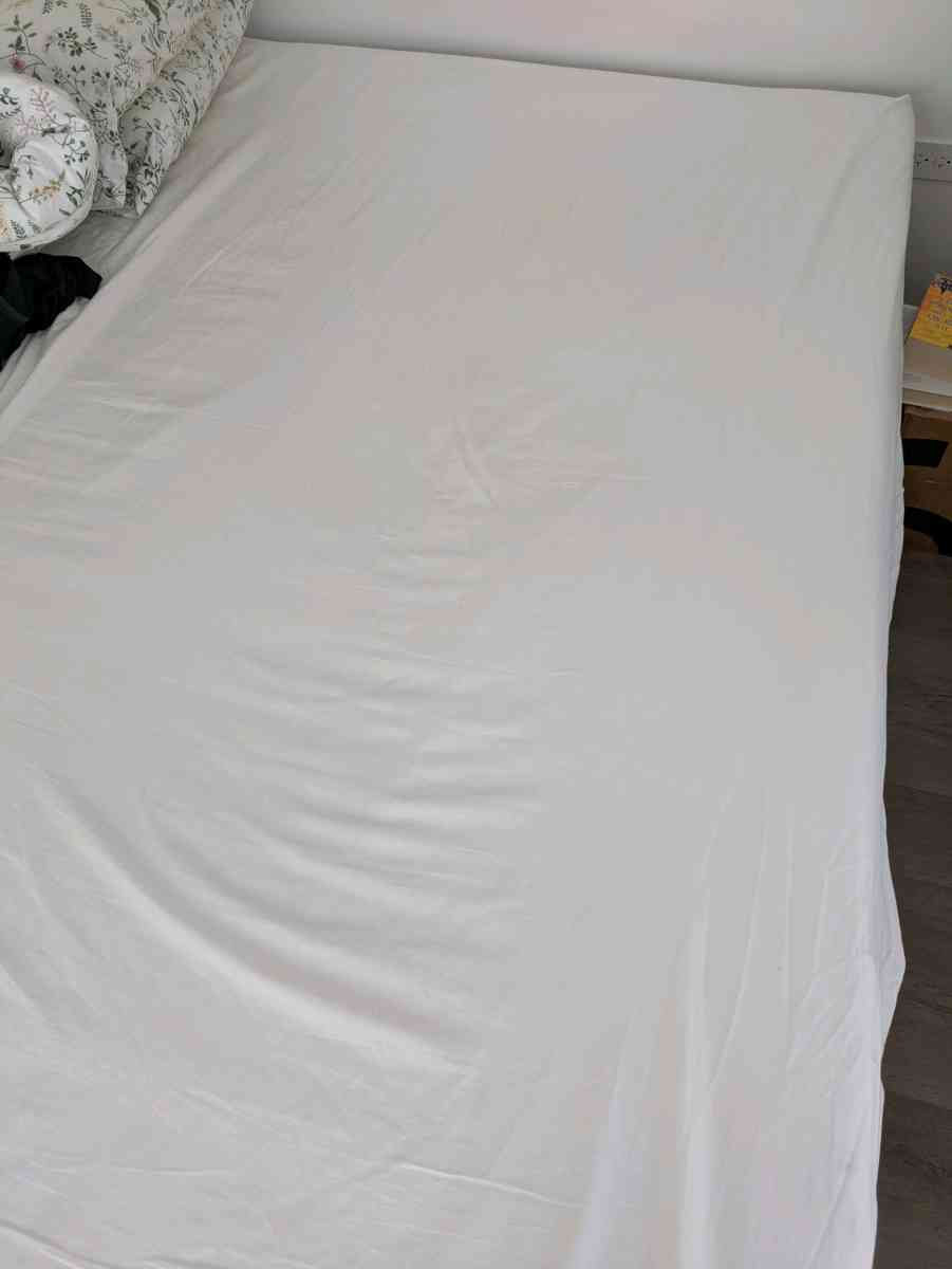 2 IKEA NATTJASMIN White Queen Fitted Sheets - Chicago, Illinois - FleaMarketBay