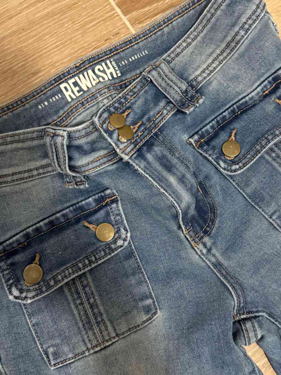 Womens High Rise Rewash Denim Flare Jeans - Mesa, Arizona - FleaMarketBay