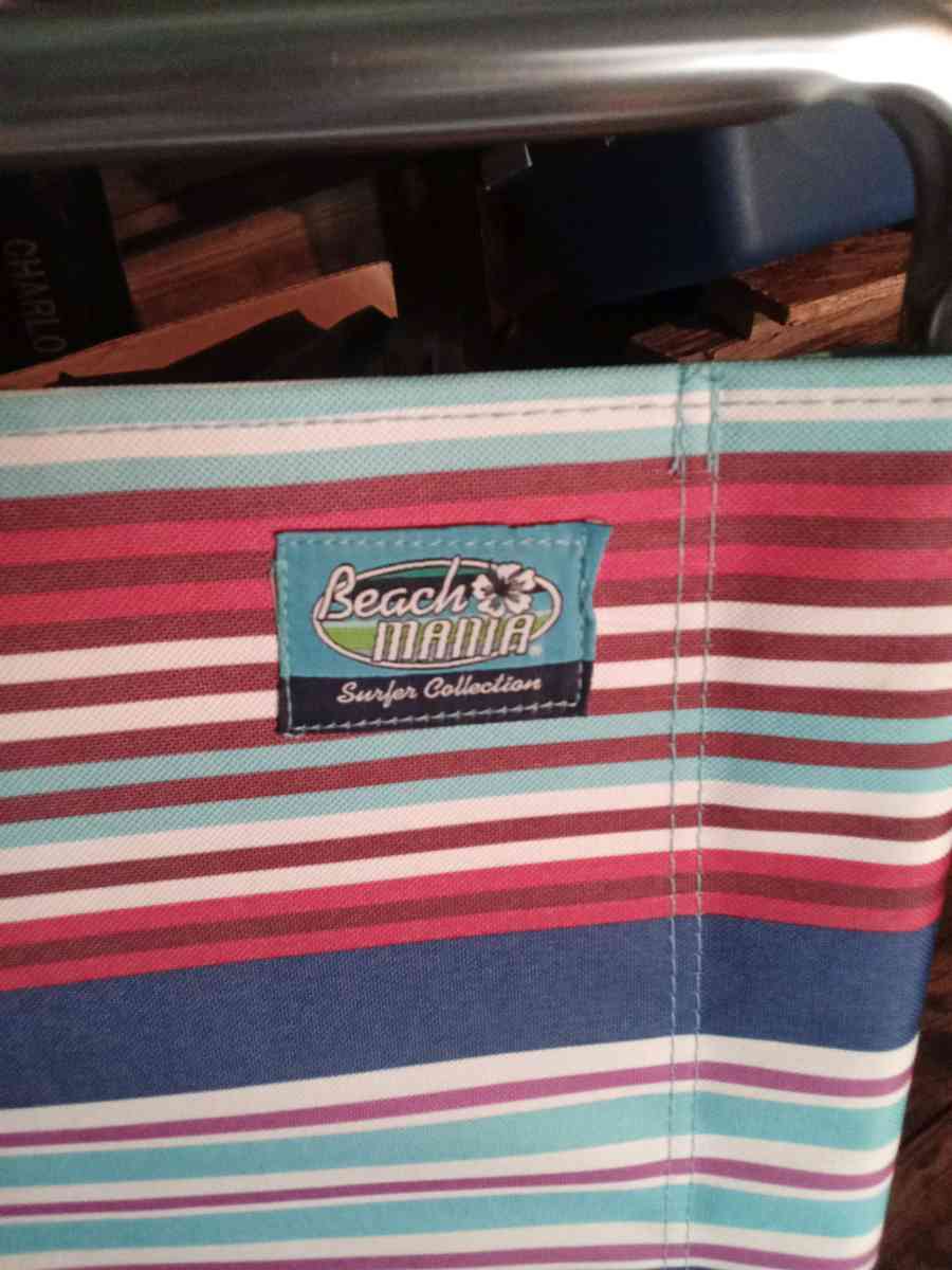 beach chairs - Athol, Massachusetts