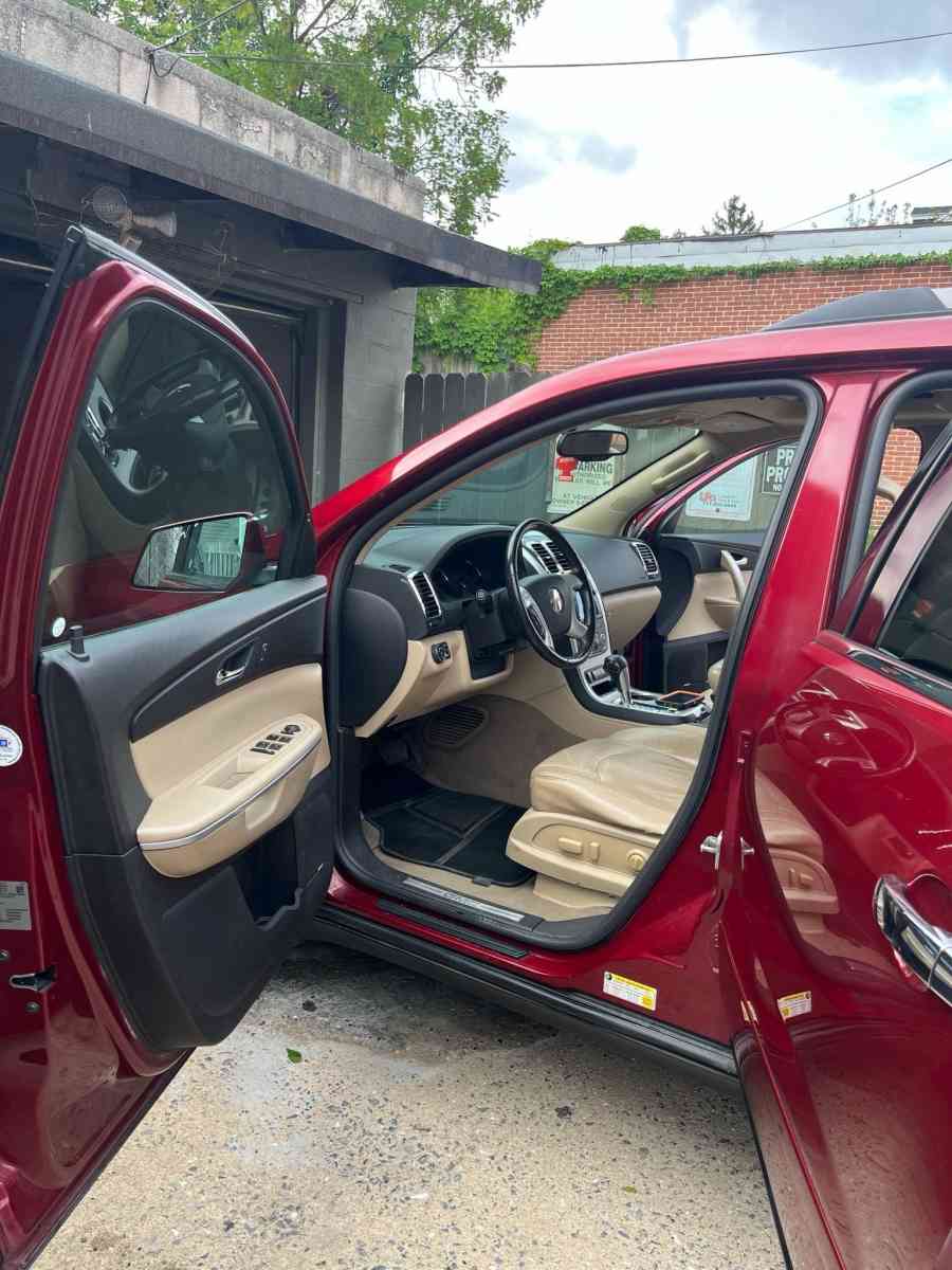 GMC ACADIA 2011 - Lancaster, Pennsylvania - FleaMarketBay