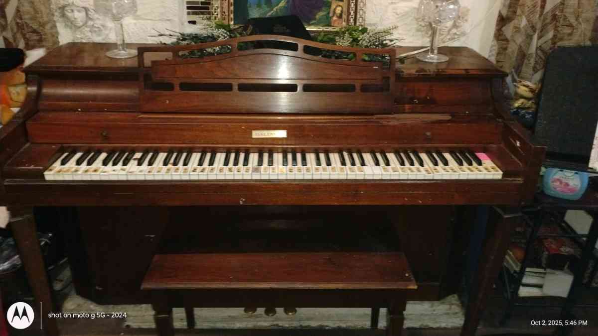 Baldwin Piano - San Antonio, Texas