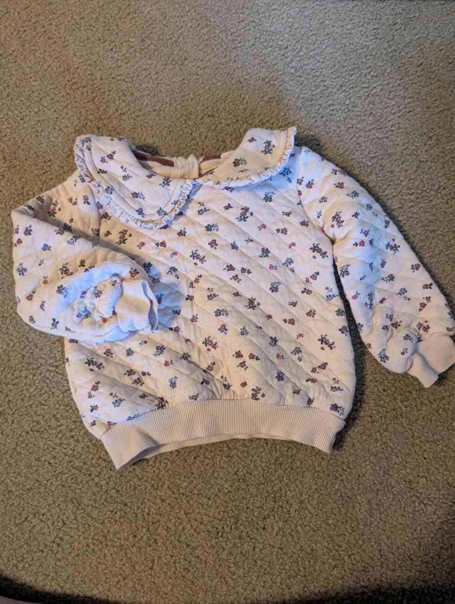 Baby quilted outfit - Savannah, Georgia - FleaMarketBay